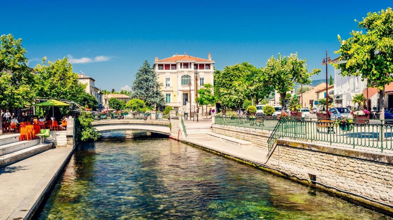 Un Petit Nid Au Bord De La Sorgue Daire LʼIsle-sur-la-Sorgue Dış mekan fotoğraf